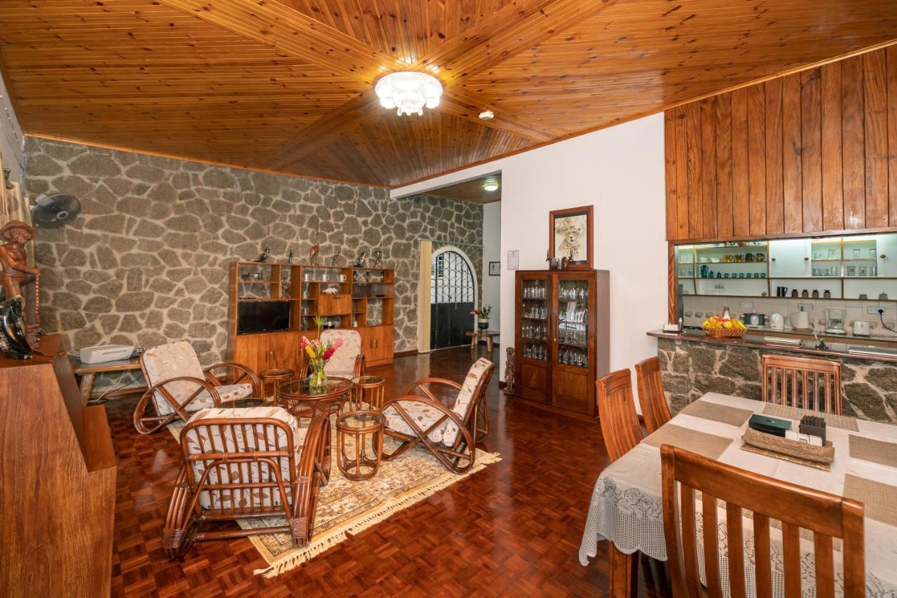 Janes' Serenity Guesthouse Anse a La Mouche Экстерьер фото